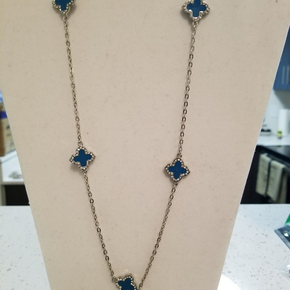 Brand new silver,turquoise clover.